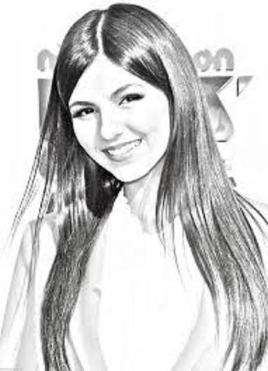 ARTIS CANTIK VICTORIA JUSTICE MERASA " SHOCK" ATAS TERSEBARNYA FOTO HOT