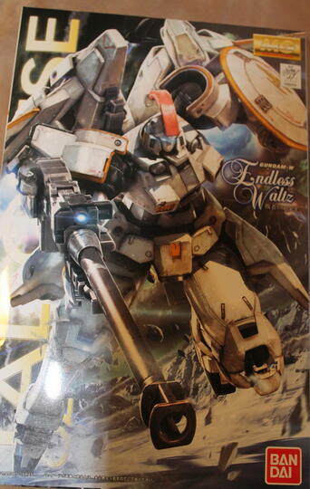 JUAL MG TALLGEESE + HGUC SINANJU -BANDAI MIB-
