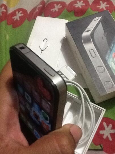 Wts iphone 4 black - 16gb fullset