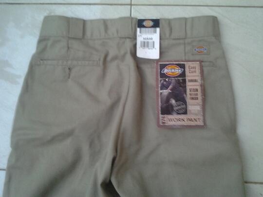 Terjual LP Work Pants Dickies 874 Khaki 
