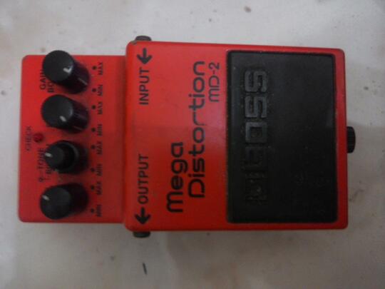BOSS Mega distortion