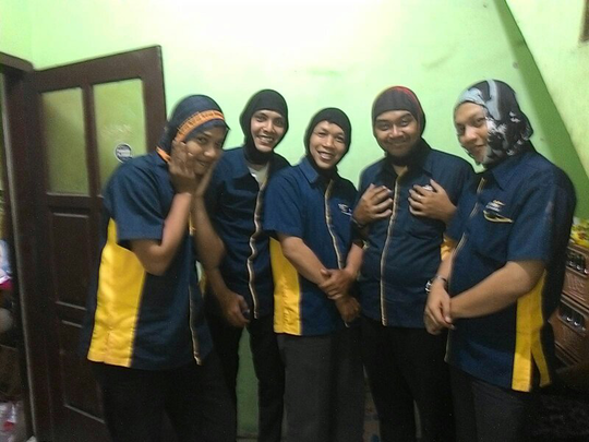 deretan foto-foto maho temen ane gan ( editan + awas BB++ )