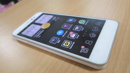 JIAYU G4 BASIC MT6589 1,2GHZ QUADCORE RAM 1GB BATERY 3000mAh
