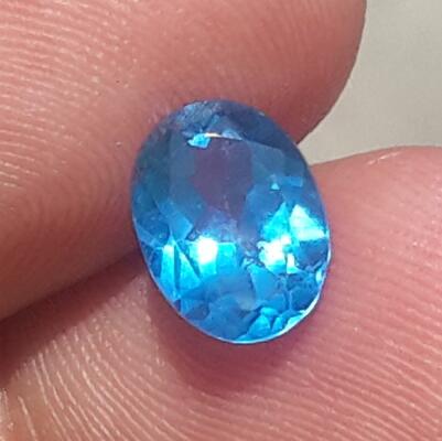 LELANG KERIKIL PT 97 (ROUGH SAFIR, SWISS BLUE TOPAZ, TAPAK JALAK, DLL)