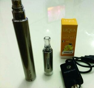 Personal Vaporizer/Vaping/Vapor/Evod, Evic, Sony VTC, Charger Efest, Ejuice, eLiquid