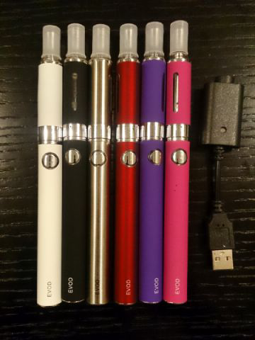Personal Vaporizer/Vaping/Vapor/Evod, Evic, Sony VTC, Charger Efest, Ejuice, eLiquid