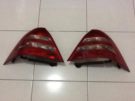 Lampu belakang w202, C180, C200, C230!
