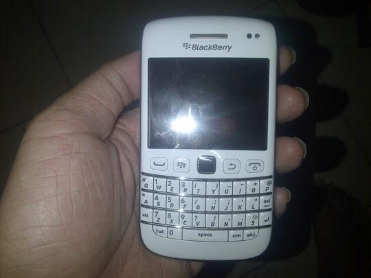 BB 9790 Belagio 2nd white and black Yogya