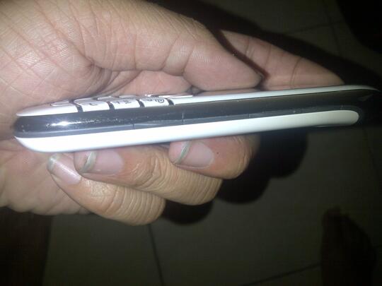 BB 9790 Belagio 2nd white and black Yogya