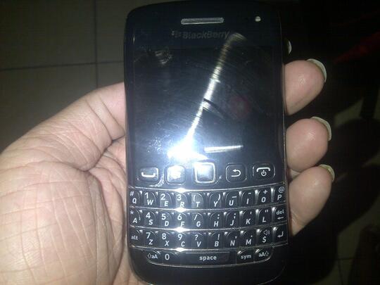 BB 9790 Belagio 2nd white and black Yogya
