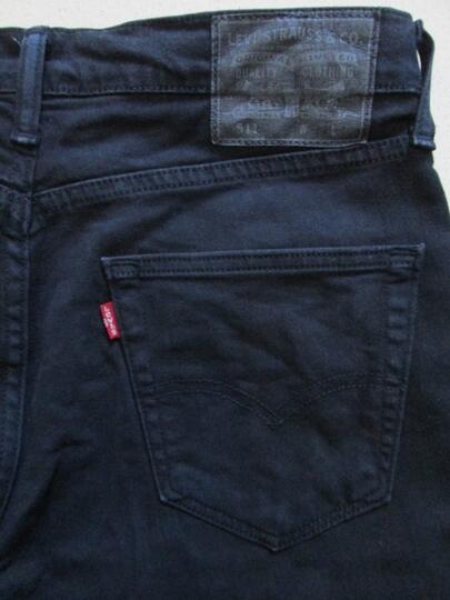 Terjual Celana Jeans Levis 511 Black 