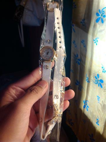 JAM TANGAN LILIT KUPU KUPU BANDUNG
