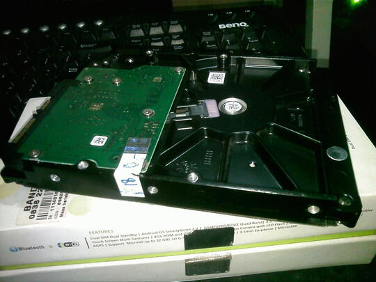 JUAL MURAH HDD SEAGATE 250GB FULL ISI MOVIES - BANDUNG