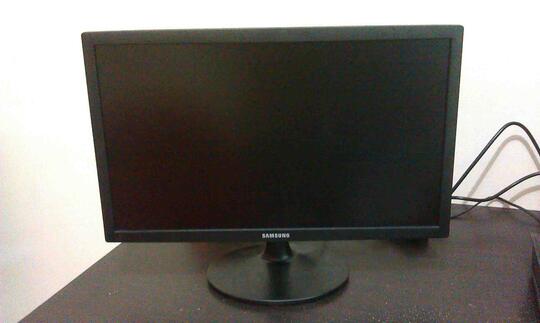 samsung s22c170b monitor