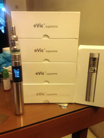 Vaping Vaporizer - Evic Supreme by Joyetech