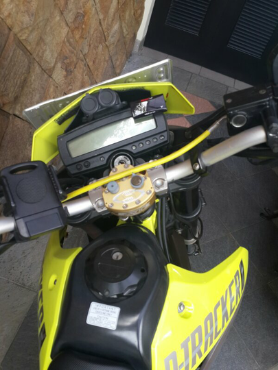 Dijual D-tracker X 250 tahun 2009 mulus ex ane
