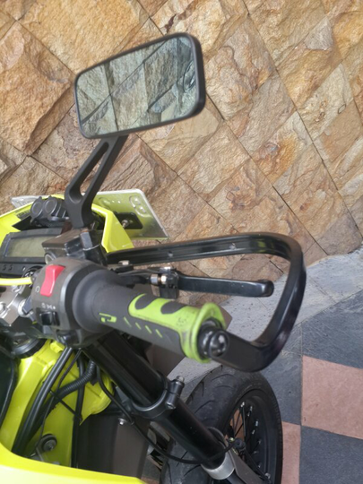 Dijual D-tracker X 250 tahun 2009 mulus ex ane