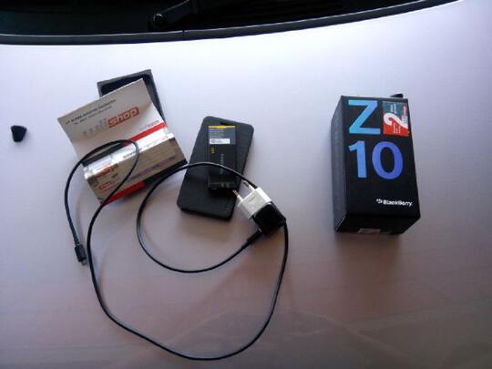 Blackberry Z10 Hitam/Black Masih Garansi area SOLO