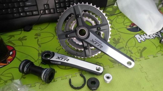 Terjual crank xt triple.crank xtr 