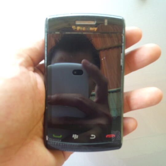 Blackberry Odyn 2 9550 Batangan Solo