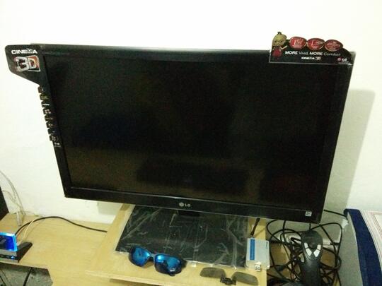 Jual Monitor LG D2770P 3D LED Full HD 