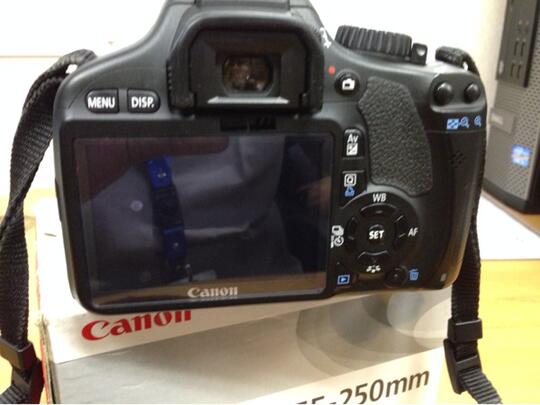 Jual Canon EOS 550 D + kit + canon 50mm + tele canon 55-250 IS
