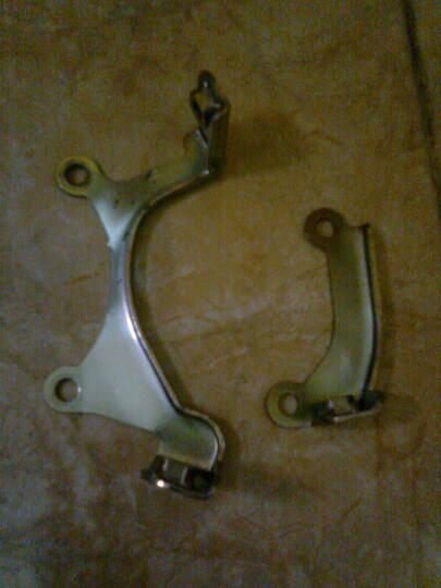 Bracket / Dudukan Cowling Raider 150 ORI SGP Thailand