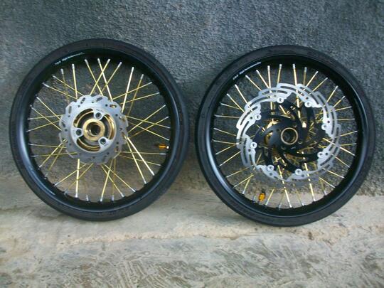 Terjual DIjual Velg Jari-Jari Satria Fu Merk TDR Warna 