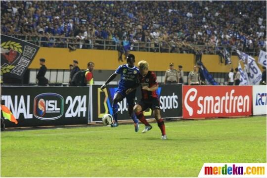 Akhirnya PERSIB Juara ISL 2014, dan "Dia" Harusnya Nikah Dengan Monyet
