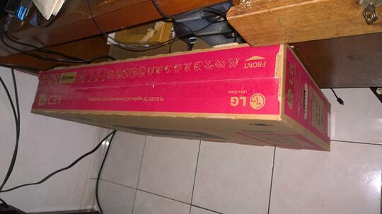 J> LED 32lb56 BNIB belum pernah dibuka