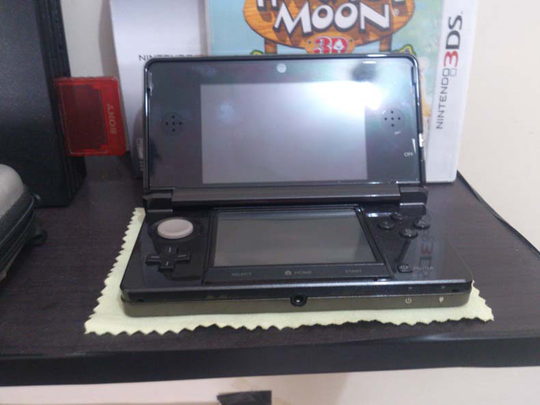 Jual Nintendo 3ds cosmo black (perfect condition) Malang