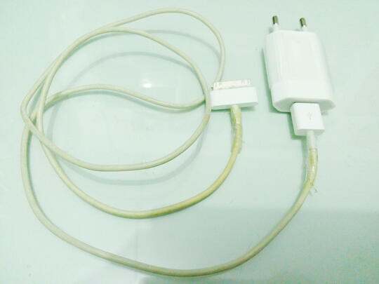 iPhone 3GS 8GB Fullset