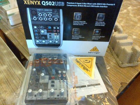 for sale mixer behringer Q502 USB , boss DD7