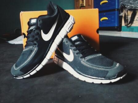 sepatu nike free 5.