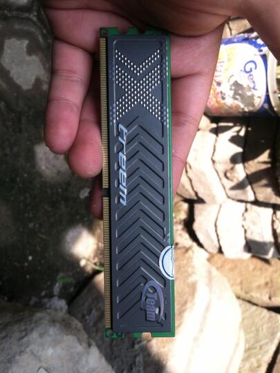 Team extream dark 2x2gb DDR2 Bandung