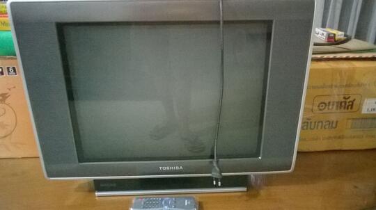 jual tv tabung flat toshiba bomba, kondisi like new