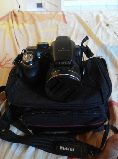 Fujifilm finepix s4000