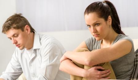 10 Kalimat paling mainstream dari cewek untuk mutusin cowok...