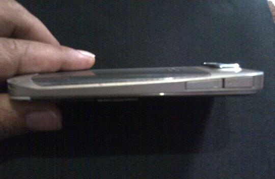 Nokia E-72 Gold Original siap pake . siap cod