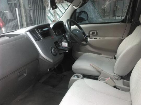 DAIHATSU LUXIO HITAM thn 2009 TYPE M, surat2 lengkap, Cawang
