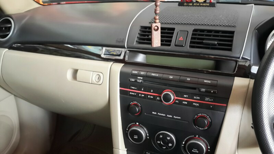 jual mobil mazda 3