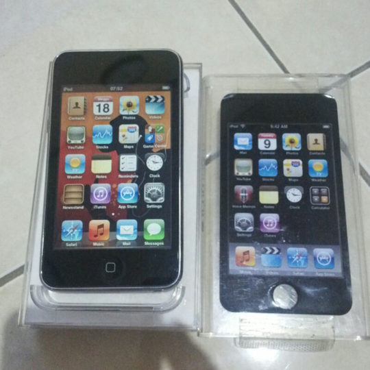 WTS ::::: IPOD Touch 3rd Gen, 32GB, cakeepp....