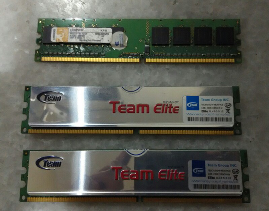 RAM DDR 2 dual chanel 2 GB (1 X 2) TEAM ELITE PLUS KINGSTON 512 MB BANDUNG
