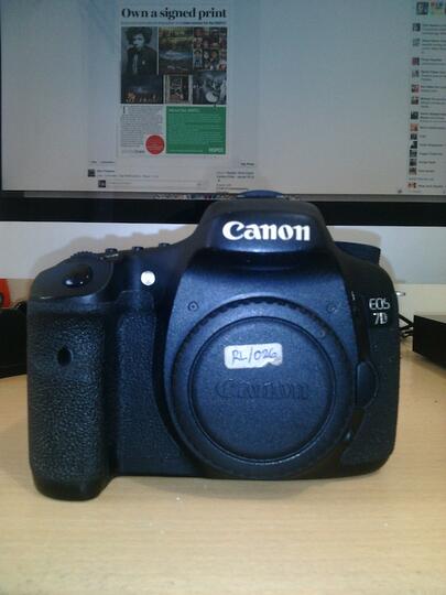 CANON 7D Mulus Harga NEGO