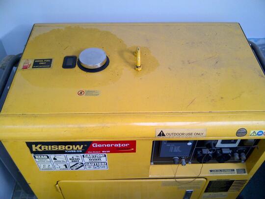 Genset Krisbow KW26-08 (5 kVA )Diesel Silent