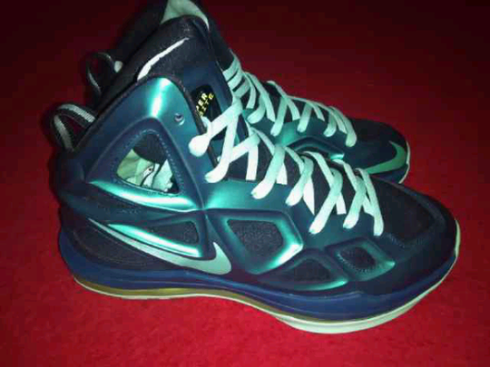 fs original nike hyperposite 2014 size 9,,not kobe,jordan,lebron,kd