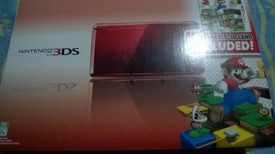 wts 3ds flame red non xl mulus like new.