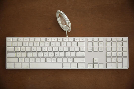 keyboard imac bekas