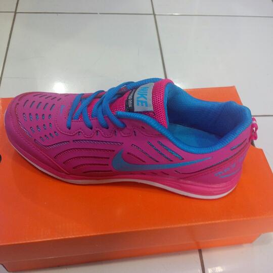 SEPATU NIKE AIR MAX GRADE ORI BERKUALITAS DENGAN HARGA BISA DIATUR LAH