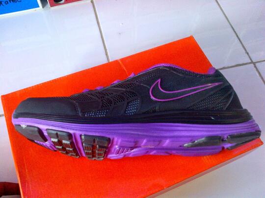 SEPATU NIKE AIR MAX GRADE ORI BERKUALITAS DENGAN HARGA BISA DIATUR LAH